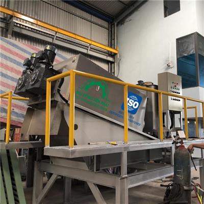 Tìm hiểu máy ép bùn trục vít Việt Nam