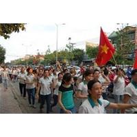 Cái kết đắng của công nhân Việt Nam vì hành động yêu nước điên cuồng