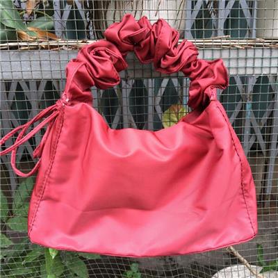 Túi Thời Trang Pond QUAI DÚN 2 CÁCH ĐEO Màu ĐỎ MẬN