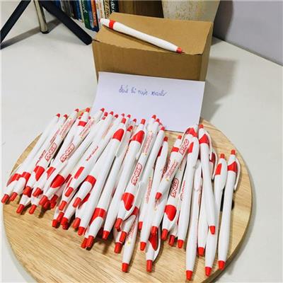 HỘP 50 Bút Bi Sting Mực Xanh