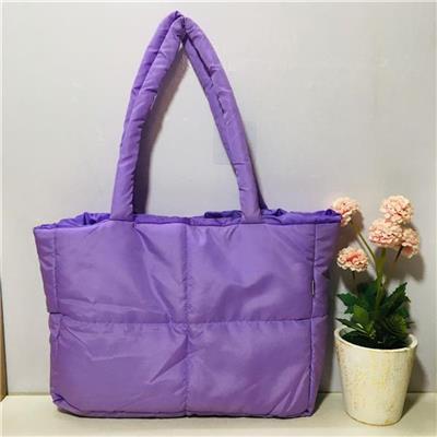 Túi Tote Chần Bông Kotex MÀU TÍM