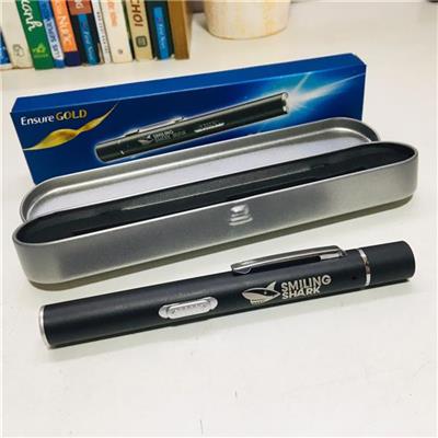 Đèn Pin Y Khoa Smiling Shark Dạng Bút (Ensure Gold)  Den Pin Y Khoa Smiling Shark Dang But (Ensure Gold)