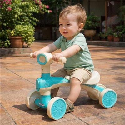 Xe Chòi Chân 4 Bánh Có Nhạc Đèn Cho Bé 1 - 3 Tuổi (MÀU XANH - BOBBY)