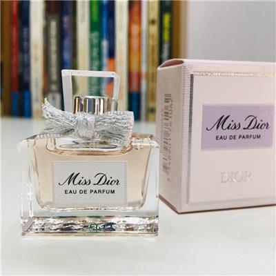 Nước Hoa Nữ Mini MISS DIOR EDP 5ML - Nơ Vải