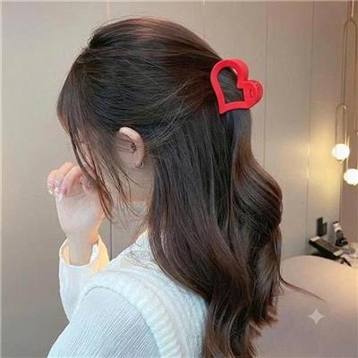 Kẹp Tóc Càng Cua Hình Trái Tim Macy's - MÀU ĐỎ  Kep Toc Cang Cua Hinh Trai Tim Macy's - MAU DO