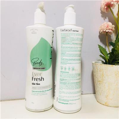 Sữa Tắm Lactacyd Ever Fresh Chăm Sóc Chuyên Sâu Dành Cho Nữ 500g - Dưỡng Ẩm Khử Mùi (XANH LÁ)  Sua Tam Lactacyd Ever Fresh Cham Soc Chuyen Sau Danh Cho Nu 500g - Duong Am Khu Mui (XANH LA)
