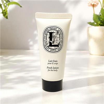 Dưỡng Thể Cao Cấp Diptyque Lait Frais Fresh Lotion Tuýp 30ml  Duong The Cao Cap Diptyque Lait Frais Fresh Lotion Tuyp 30ml